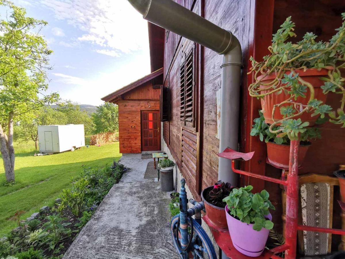 Apartmani Beslic Kremna Exterior foto