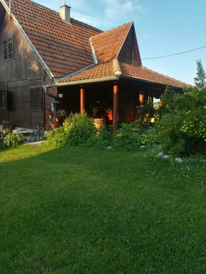 Apartmani Beslic Kremna Exterior foto