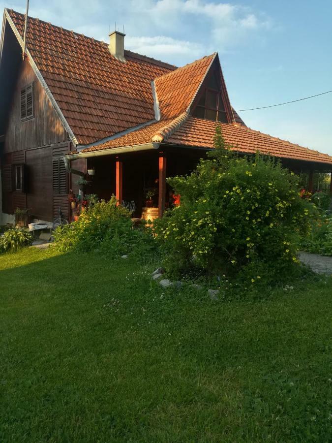 Apartmani Beslic Kremna Exterior foto